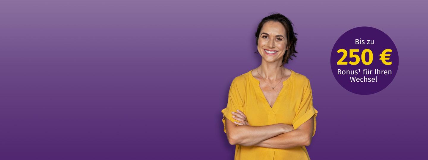 Lächelnde Frau vor violettem Hintergrund mit Hinweis auf bis zu 250 Euro Bonus für den Wechsel.